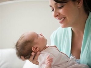 5 mẹo chăm sóc trẻ sơ sinh cho người lần đầu làm mẹ