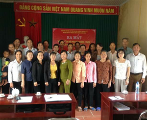 Hội LHPN huyện Tam Nông ra mắt mô hình điểm “ Chi hội phụ nữ 5 không, 3 sạch xây dựng nông thôn mới” 