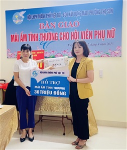Hội LHPN thành phố Việt Trì trao nhà mái ấm tình thương cho hội viên phụ nữ có hoàn cảnh khó khăn ở phường Thọ Sơn