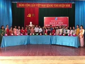 Hội LHPN huyện Thanh Sơn chỉ đạo tổ chức Ngày hội mổ lợn nhựa tiết kiệm, nhân dịp 19/5/2019