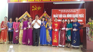Quỹ Hỗ trợ Phụ nữ nghèo Hội LHPN tỉnh Phú Thọ tổ chức “Ngày hội gia đình hạnh phúc”  năm 2018 