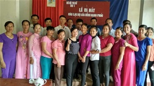 Hội LHPN xã Thụy Liễu, huyện Cẩm Khê ra mắt Câu lạc bộ “Phụ nữ xây dựng gia đình hạnh phúc” 